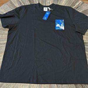 Adidas T-Shirt